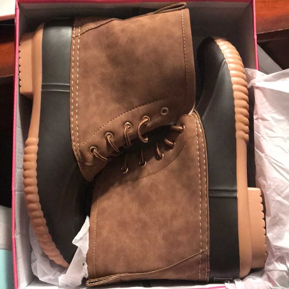 Marley Lily Duck Boots